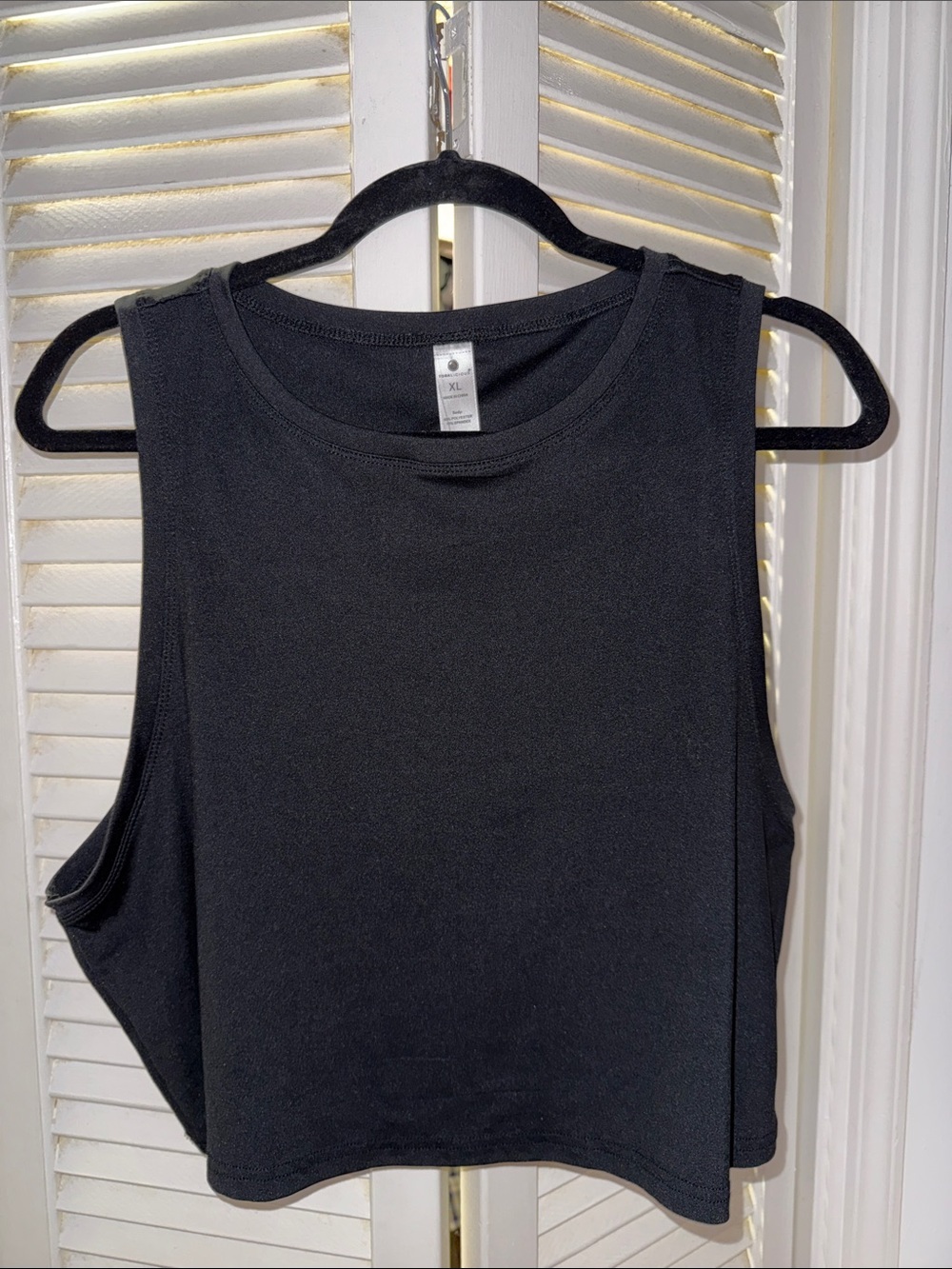 Yogalicious Black Cropped Muscle Tank